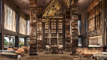 Vue sur la plage, sert le déjeuner, le dîner et l'apéritif