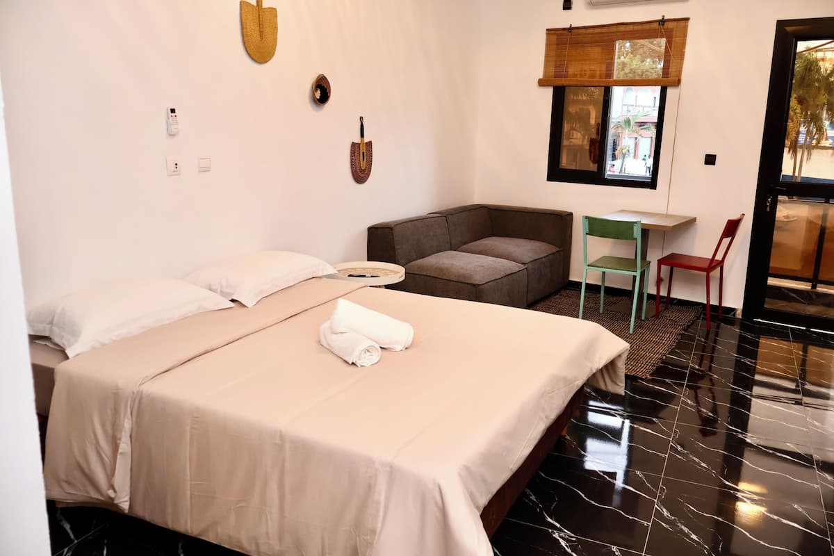 Suite monolocale familiare, balcone, vista baia | Wi-Fi gratuito