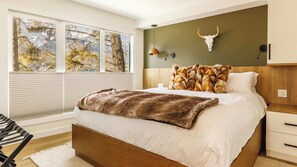 2 quartos, ferros/tábuas de passar roupa, Wi-Fi, roupa de cama