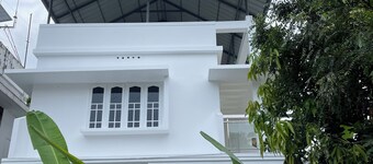 3-bedroom independent bungalow in Kochi