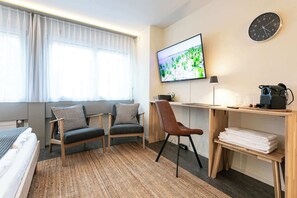 Interior - Studio noval green (4) with shower (plus kitchen for shared use) (St. Gallen)