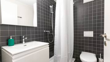 Een douche, een haardroger