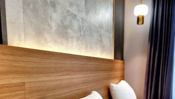 Superior Twin Room, Partial Ocean View | Blackout drapes, iron/ironing board, free WiFi