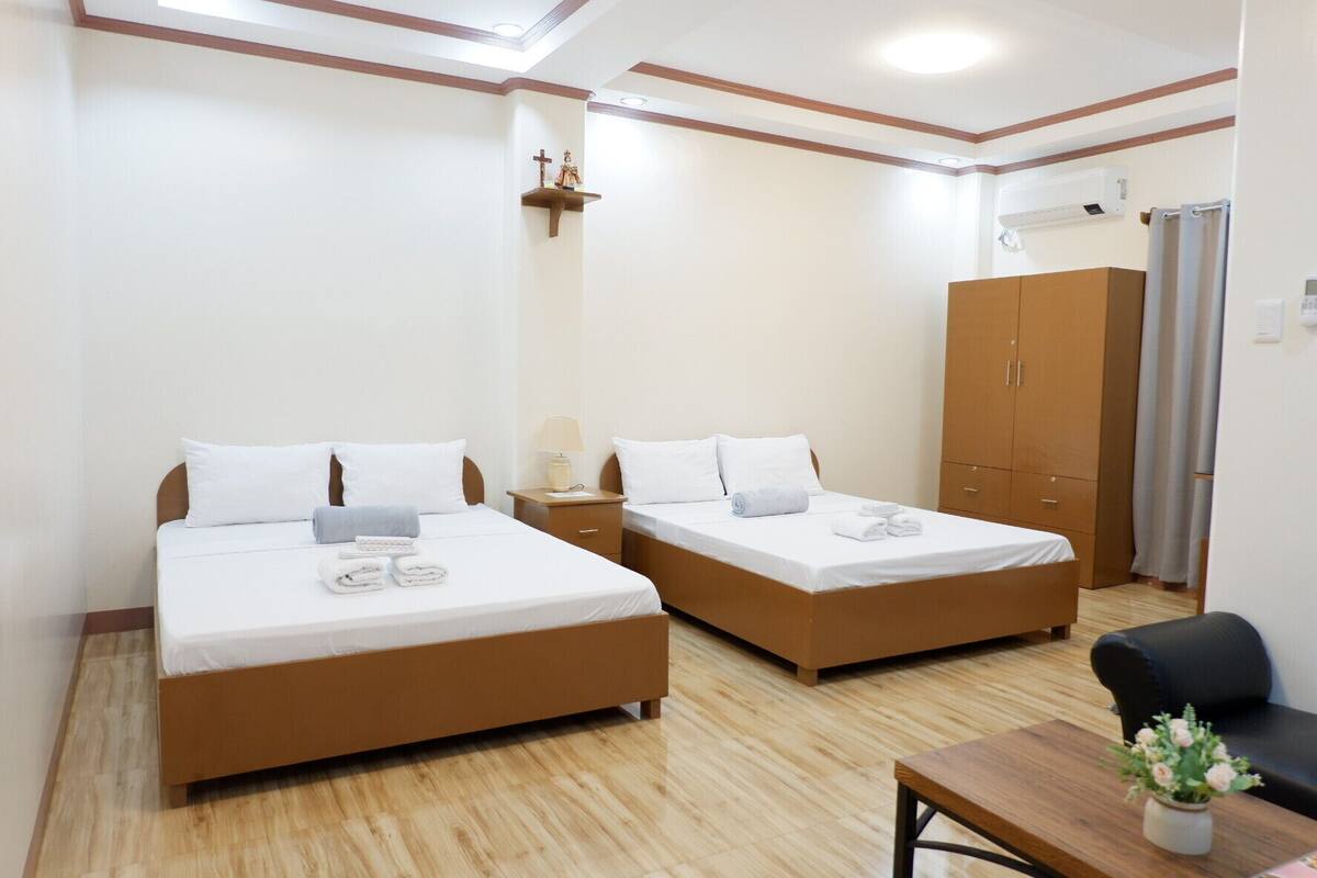 Standard Quadruple Room
