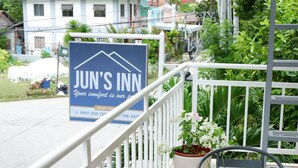 Front of property - Jun's Inn (Oslob)