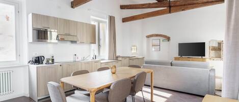 One-Bedroom Apartment with Balcony