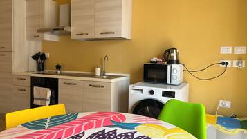 Apartment | Private kitchen | Electric kettle