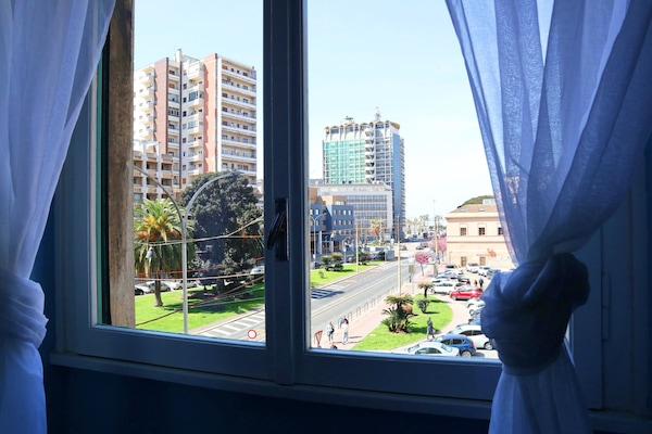 Habitación doble Deluxe | Vista a la ciudad