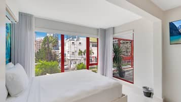 1 bedroom, free WiFi, bed sheets