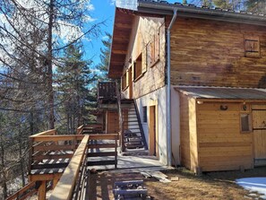 Exterior - Family chalet for 10, southeast terrace (Pra-Loup)