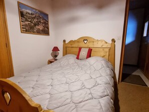 3 bedrooms
