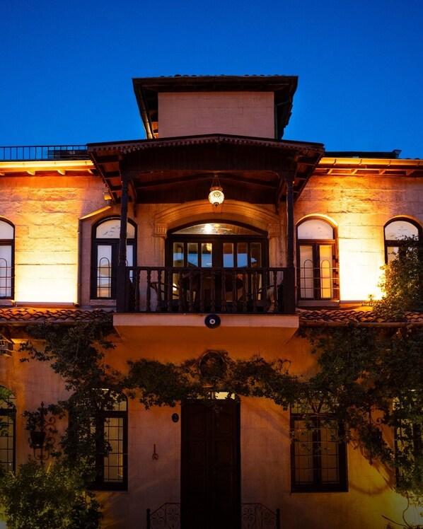 Exterior