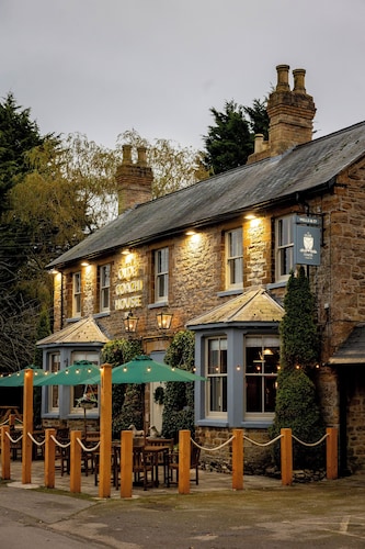 The Olde Coach House Inn 