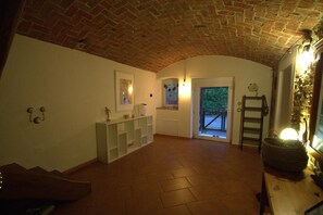 House, 3 Bedrooms, Smoking, Terrace | Interior - Dolce Casa - Charming Renovated Home With Modern Amenities and Antique Features (San Sebastiano da Po)