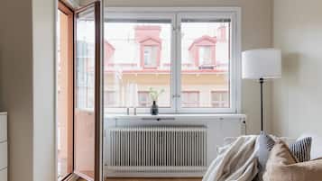 Apartamento, 1 quarto, vista para a cidade | Área de estar