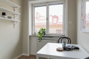 Apartment, 1 Schlafzimmer, Stadtblick | Speisen