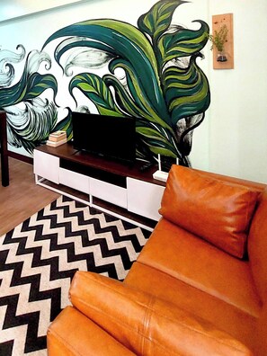 Living area - Serene Premier Cozy Condo With Balcony, 2BR Parking Outlook Drive Baguio (Baguio)