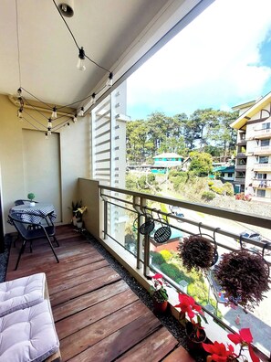 Apartment, 2 Bedrooms, Balcony, City View | Balcony - Serene Premier Cozy Condo With Balcony, 2BR Parking Outlook Drive Baguio (Baguio)