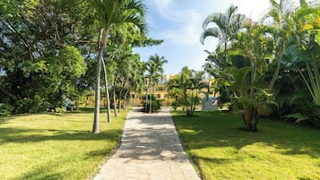 Apartment, 1 Bedroom, Balcony, Garden View | Garden