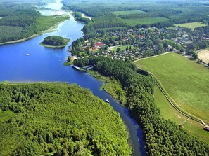 Utsikt mot landet från boendet