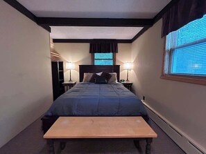 4 bedrooms, WiFi, bed sheets