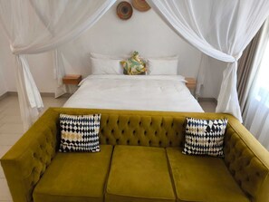 Room, 1 Bedroom, Smoking, Balcony | Interior
