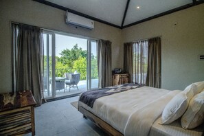 Coffres-forts dans les chambres, bureau