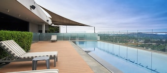 Luxury and Convenience - Air-conditioned Apartment in Pretoria