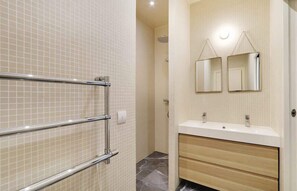 Shower, hair dryer