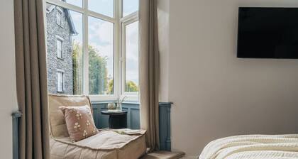 Aspen Suite, The Old Bank House