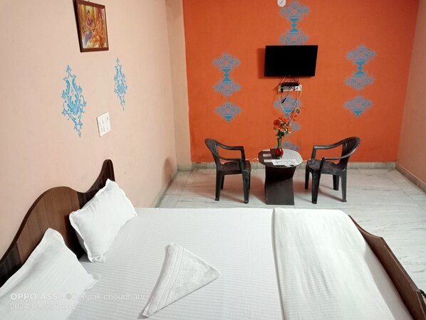 Room - Hotel Kukas Palace (Amer)