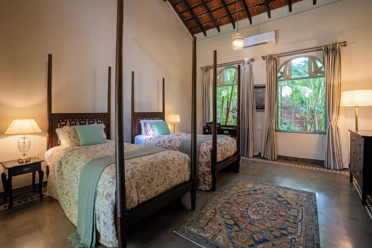 Chandor Room