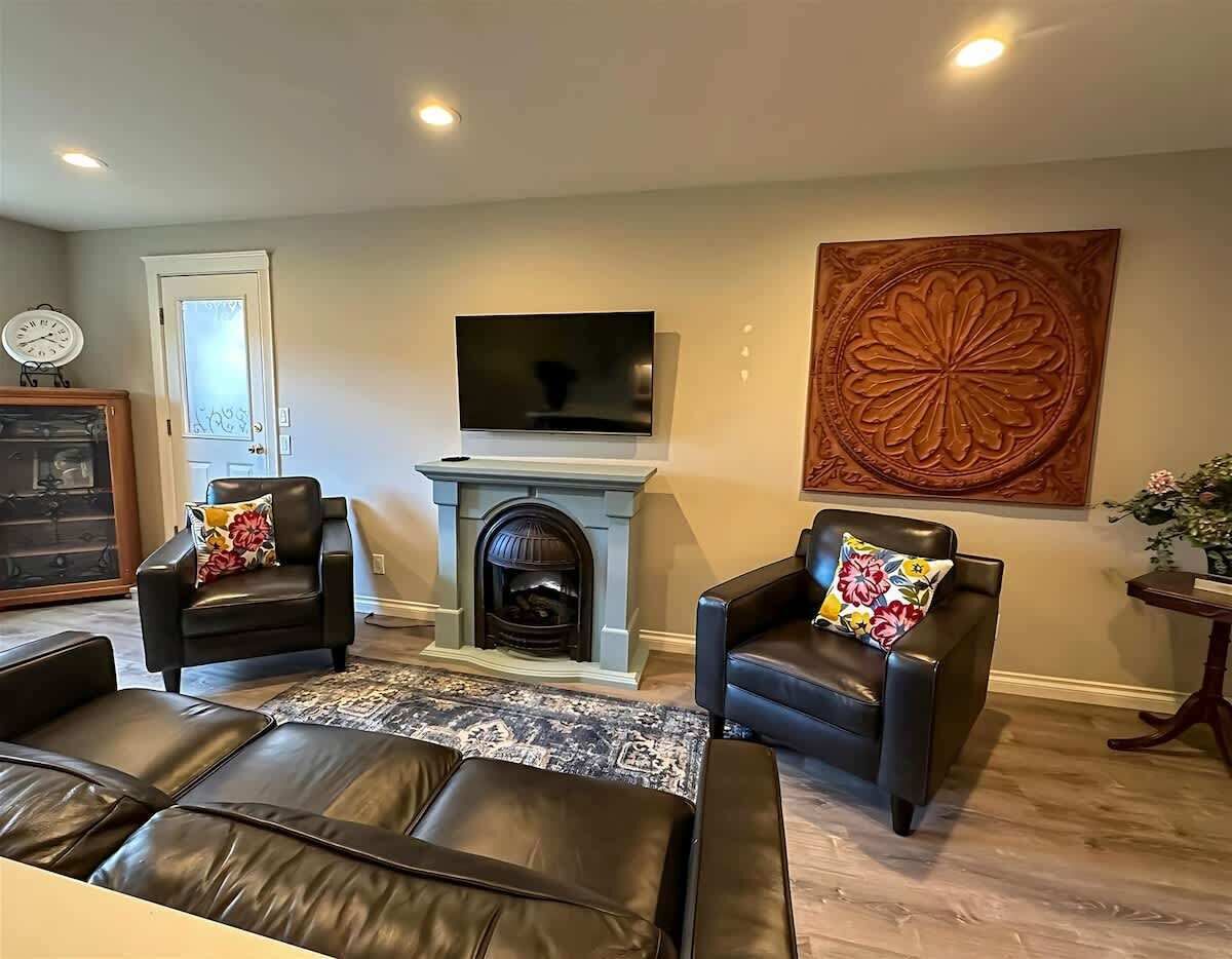 Televisie en een open haard