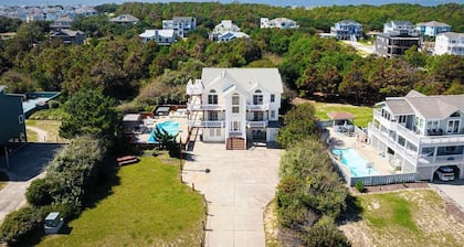 Whalehead Adventure With Ocean Views, Pool, Spa