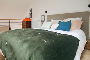 2 Schlafzimmer, Bügeleisen/Bügelbrett, kostenloses WLAN