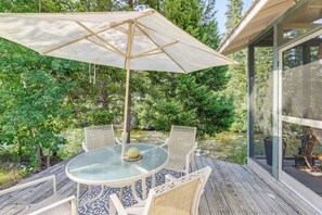 House (2 Bedrooms) | Interior - 22 Mi to Lost Trail Skiing: Serene Winter Retreat (Sula)