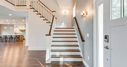 Steps From Oneida Lake: Spacious Gem w/ Game Room!