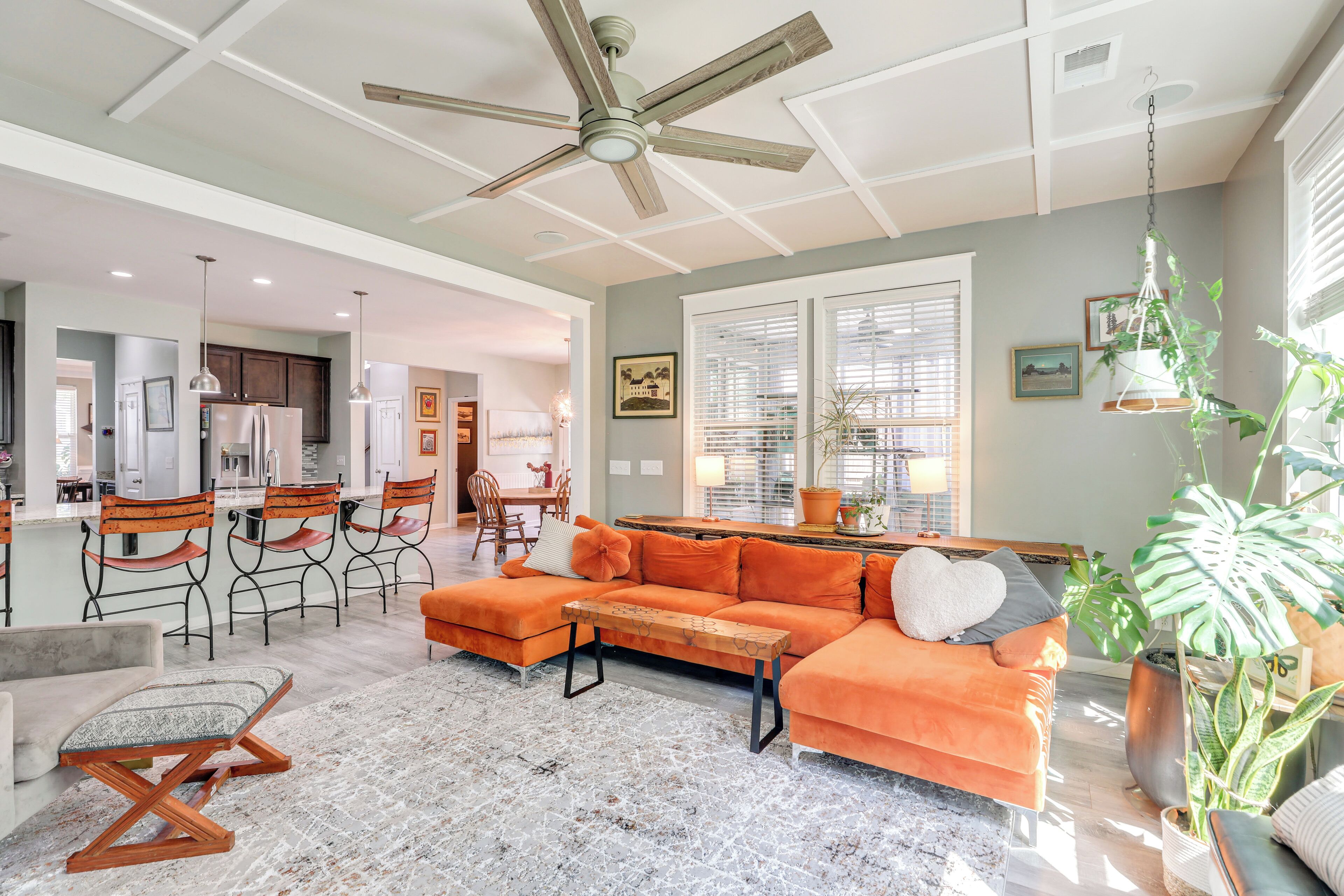 House (5 Bedrooms) | Interior