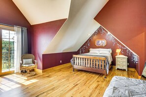 House (5 Bedrooms) | Interior - Game Room, Deck & Yard: Lake of the Ozarks Retreat (Climax Springs)