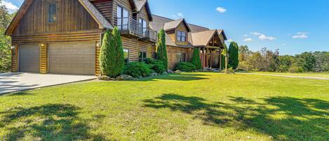 House (5 Bedrooms) | Interior