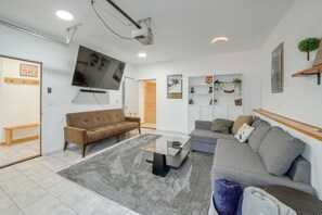 Hús (3 Bedrooms) | Að innan