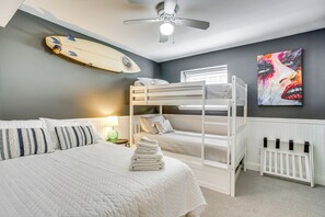 Interior - Walk to Beach: Poolside Condo in Wildwood Crest! (Wildwood Crest)