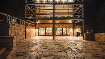 House (2 Bedrooms) | Front of property