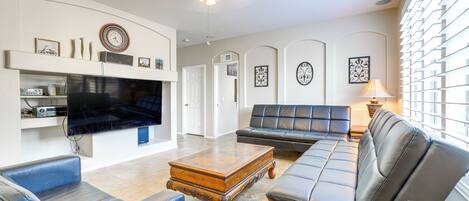 Casa (5 Bedrooms) | Vista frontal de la propiedad