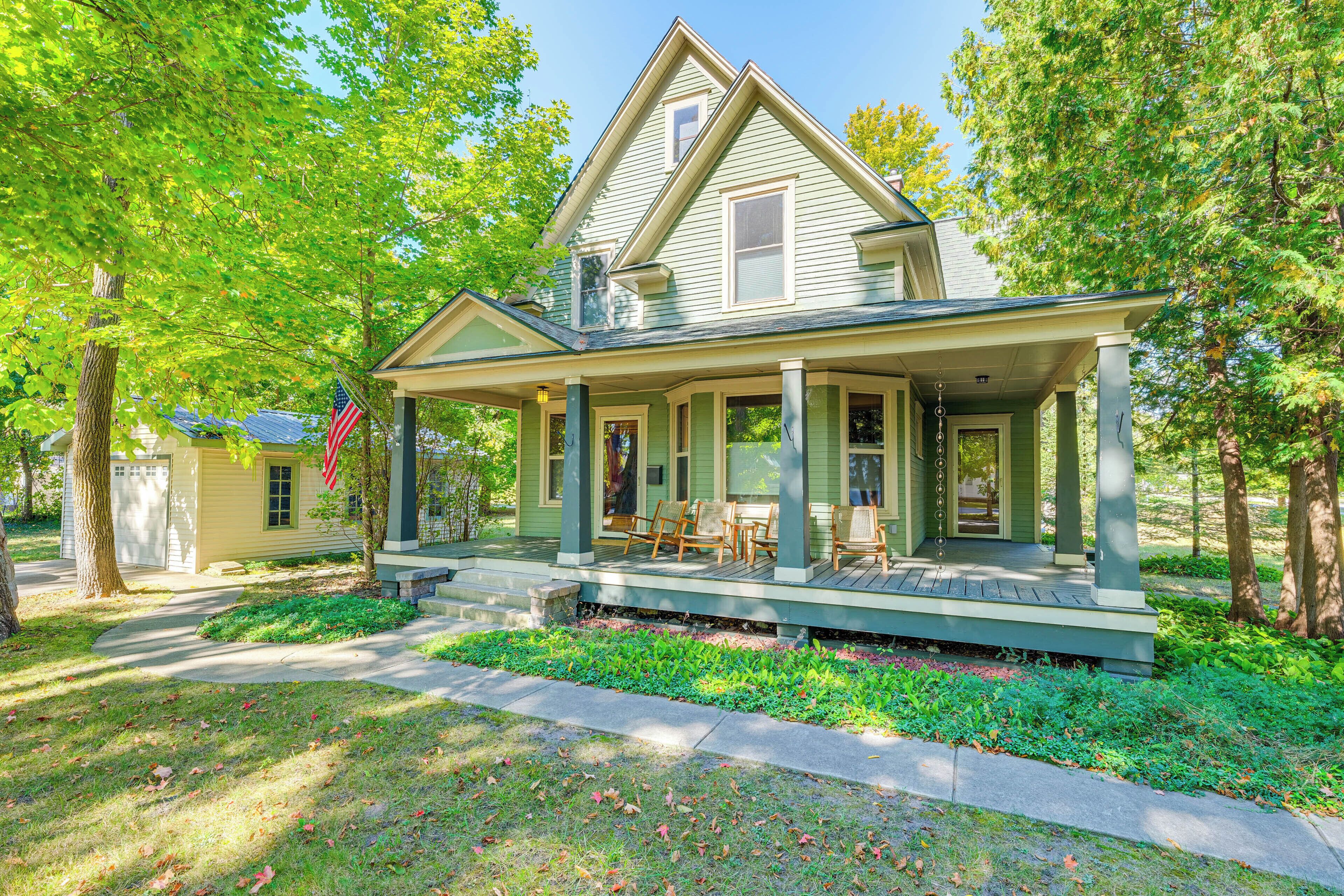 House (4 Bedrooms) | Interior