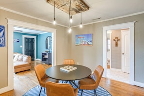 Ev (2 Bedrooms) | İç mekân