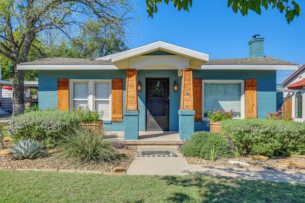 House (2 Bedrooms) | Front of property