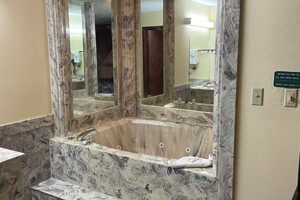 Bañera de hidromasaje privada