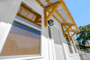 Exterior detail - Cozy 2BR Duplex Near Beach & Downtown Biloxi (Biloxi)