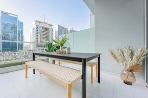 Dining - StayShort - Bali-inspired 1-Bedroom Apartment for 4 in Business Bay! (Downtown/Business Bay)